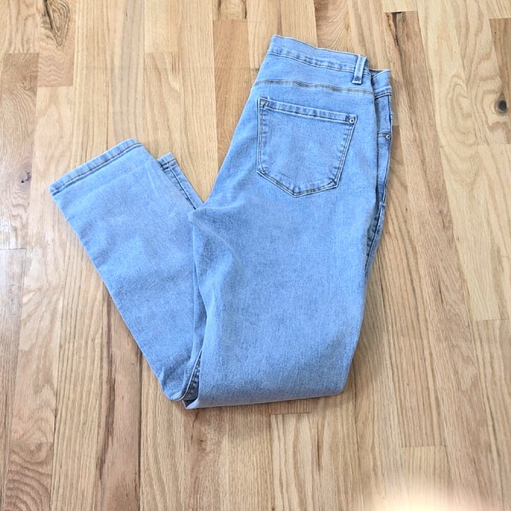 Curve appeal women's Light wash High rise skinny Jeans size 8/29 - Picture 2 of 8